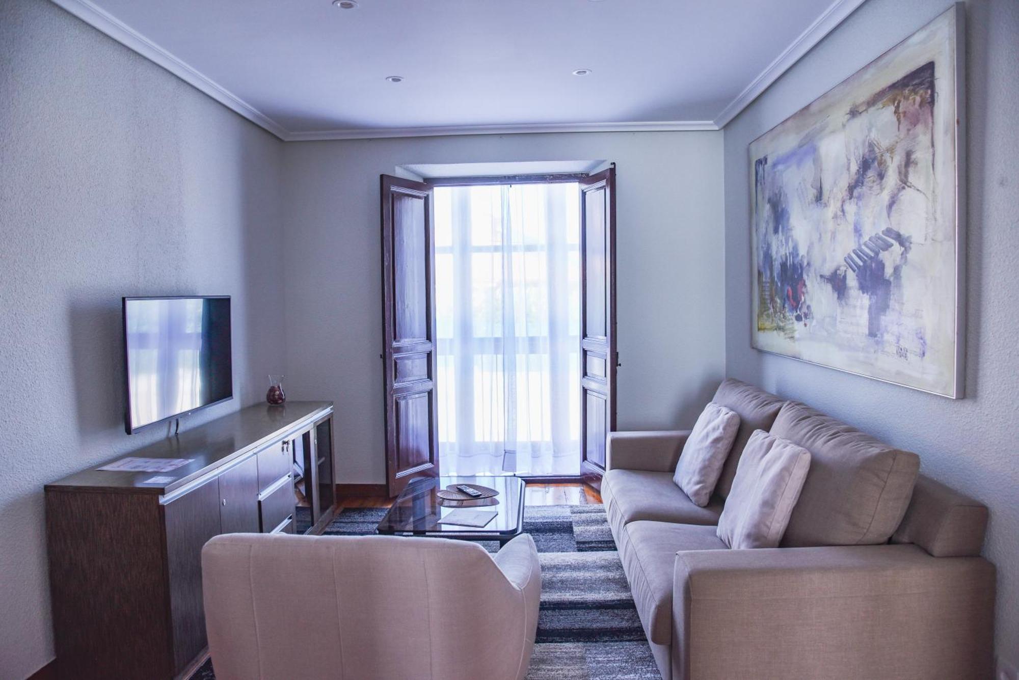 Ferienwohnung La Lombana Sobremazas Exterior foto